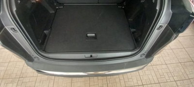 Peugeot 3008 BlueHDi 130 S&S EAT8 Allure Pack (5)
