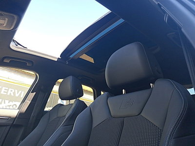 Audi Q3 Sportback 40 2.0 tdi Identity Black quattro 193cv s-tronic (11)