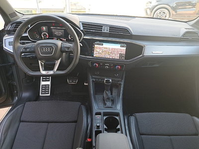 Audi Q3 Sportback 40 2.0 tdi Identity Black quattro 193cv s-tronic (14)