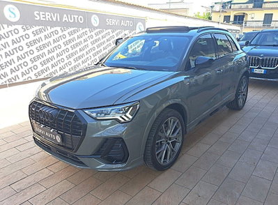 Audi Q3 Sportback 40 2.0 tdi Identity Black quattro 193cv s-tronic (4)