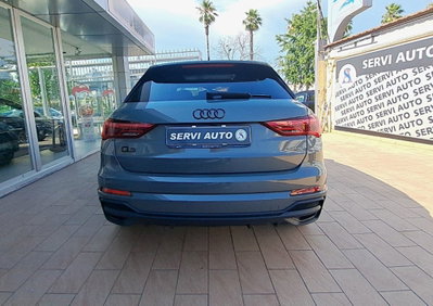 Audi Q3 Sportback 40 2.0 tdi Identity Black quattro 193cv s-tronic (7)
