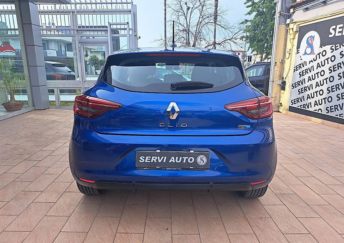 Renault Clio Full Hybrid E-Tech 140 CV 5 porte Intens (7)