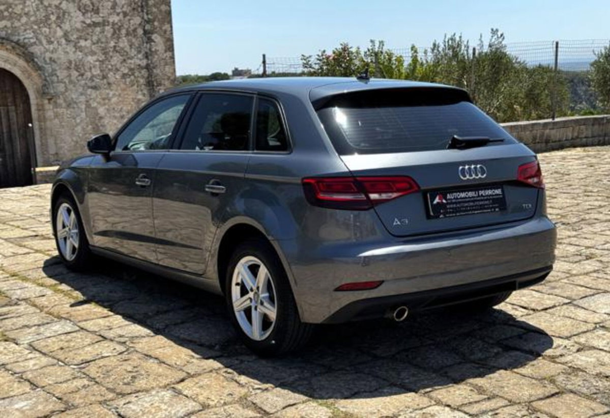 Audi A3 Sportback 1.6 TDI Sport (11)