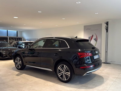Audi Q5 2.0 TDI 190 CV quattro S tronic Business Design (6)