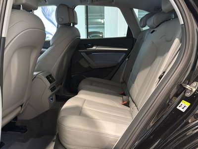 Audi Q5 2.0 TDI 190 CV quattro S tronic Business Design (8)