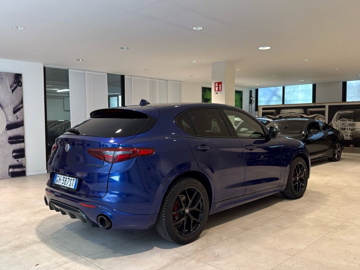 Alfa Romeo Stelvio Stelvio 2.2 Turbodiesel 210 CV AT8 Q4 Sport Edition (7)