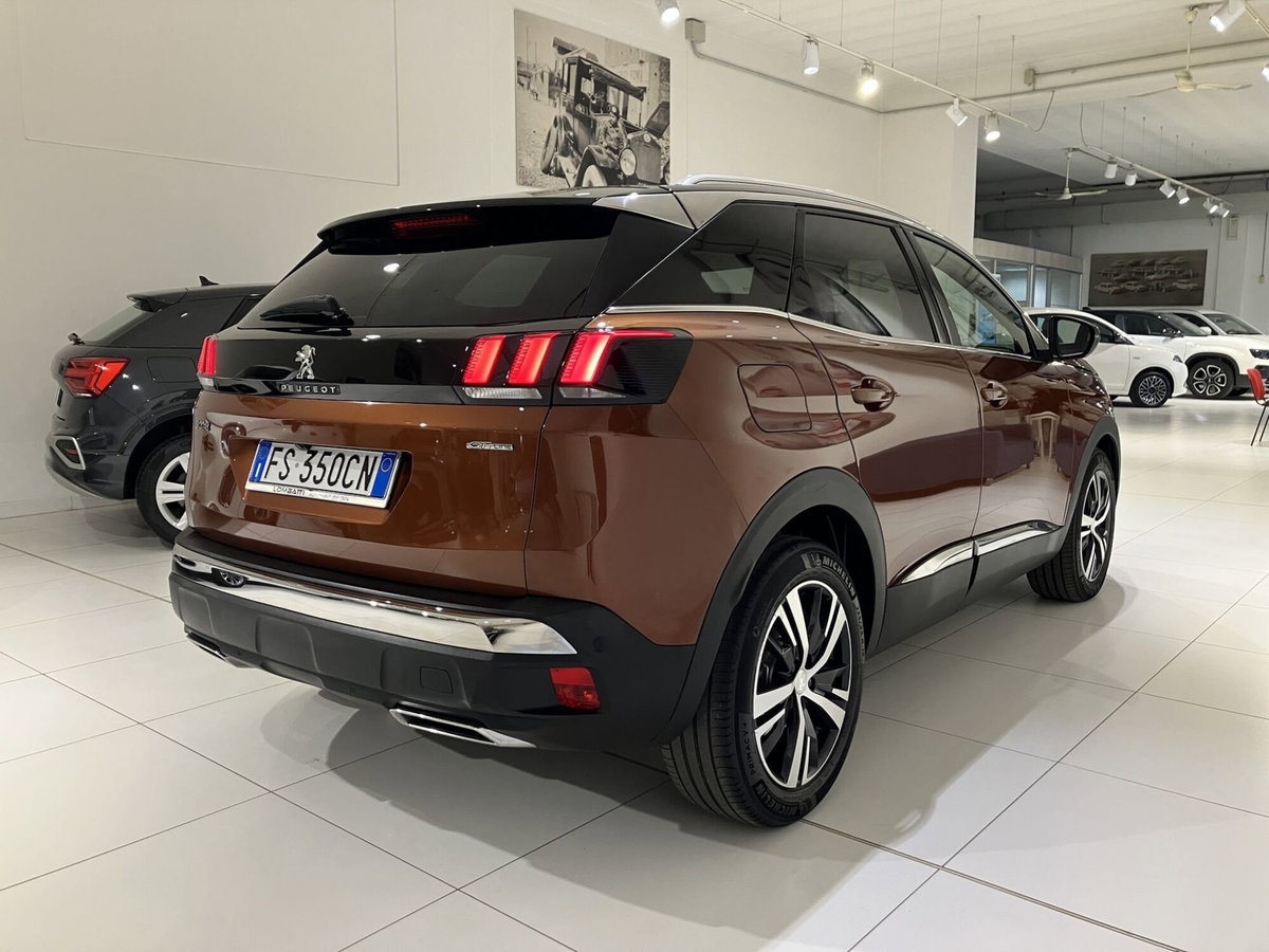 Peugeot 3008 BlueHDi 130 S&S EAT8 GT Line (6)