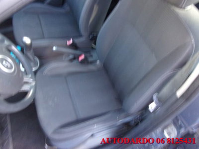 Renault Clio 1.5 dCi 75CV 5 porte Dynamique (9)