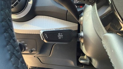 Audi Q2 Q2 30 TDI S line Edition (13)