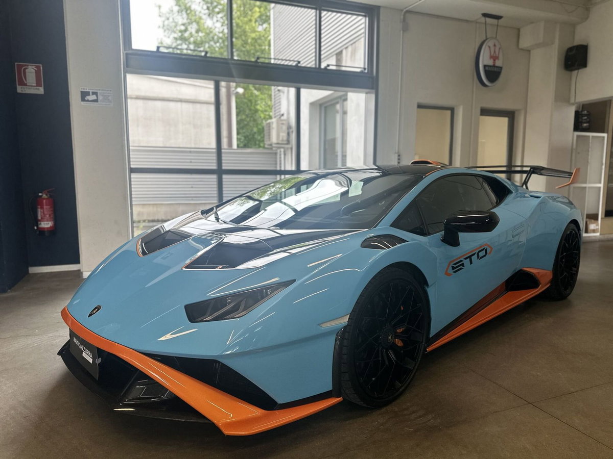 Lamborghini Huracán Coupé Coupe 5.2 STO 640cv rwd (2)