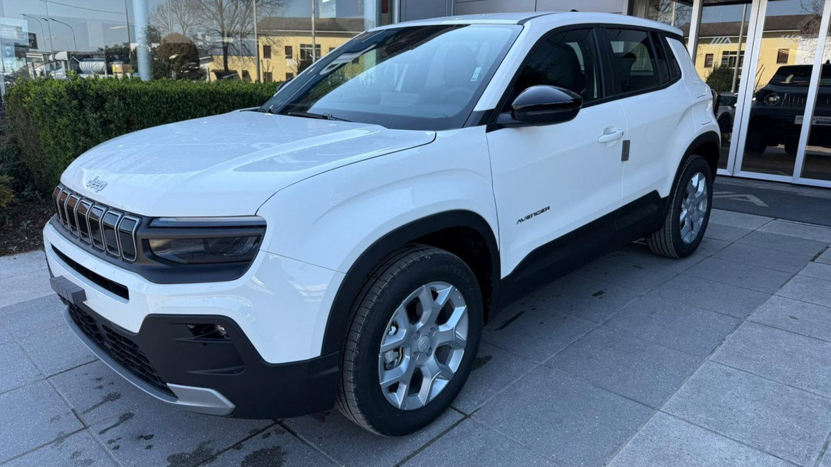 Jeep Avenger 1.2 turbo Altitude fwd 100cv