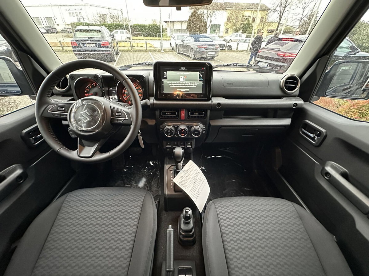 Suzuki Jimny 1.5 4AT Top (11)