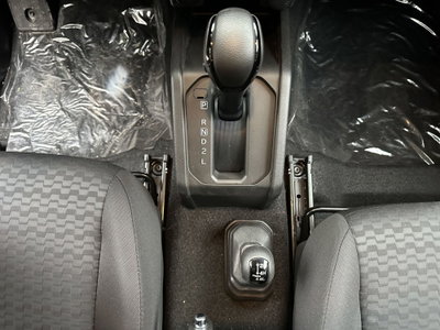 Suzuki Jimny 1.5 4AT Top (14)