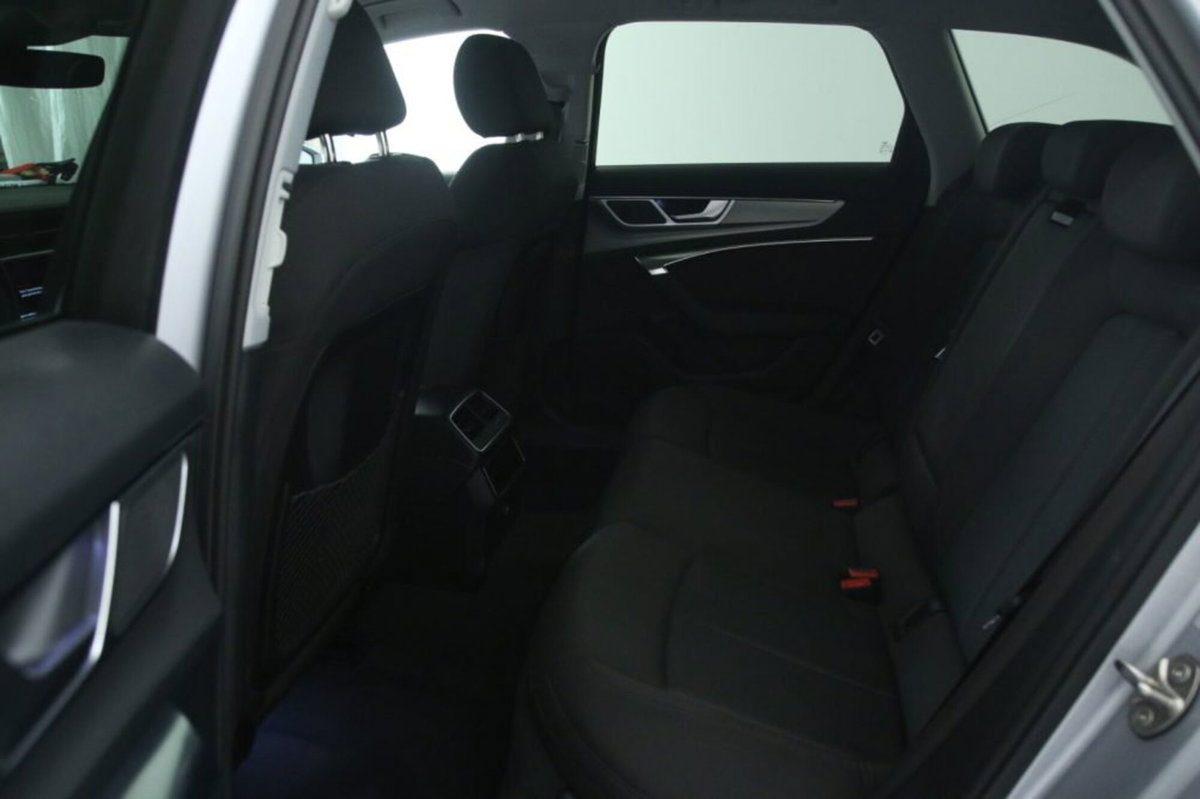 Audi A6 Avant 40 2.0 TDI quattro ultra S tronic Sport (8)