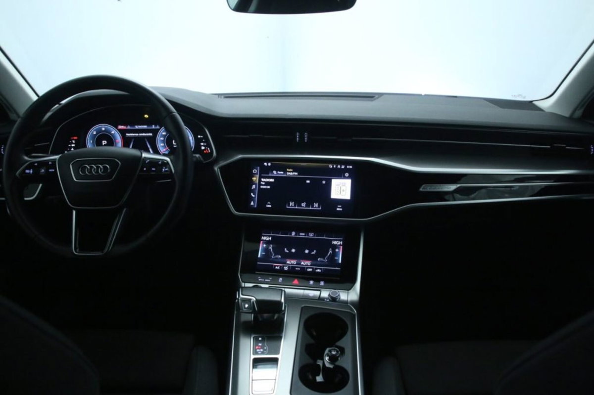 Audi A6 Avant 40 2.0 TDI quattro ultra S tronic Sport (9)