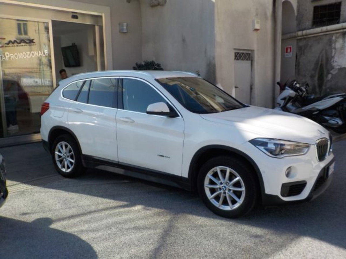 BMW X1 xDrive18d Business Advantage (8)