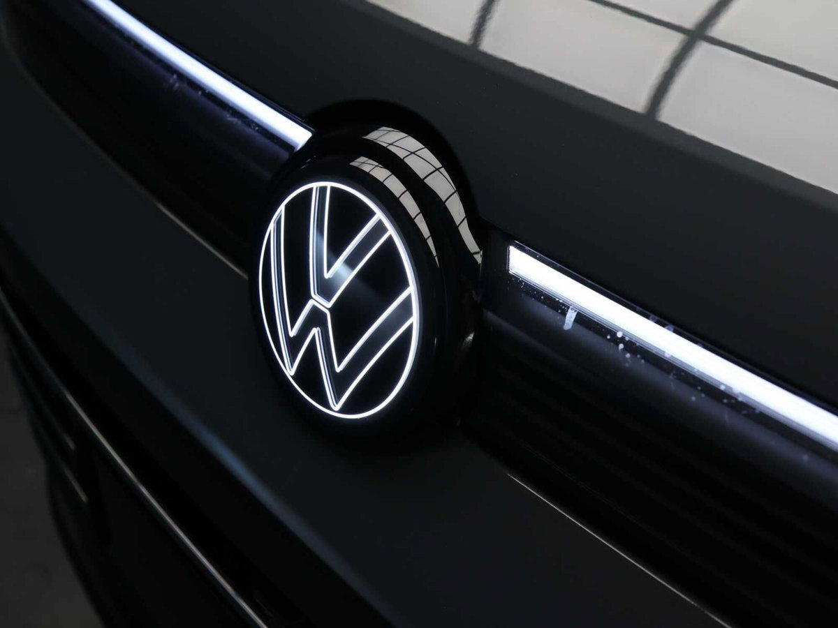 Volkswagen Tiguan 1.5 etsi Elegance 150cv dsg (11)