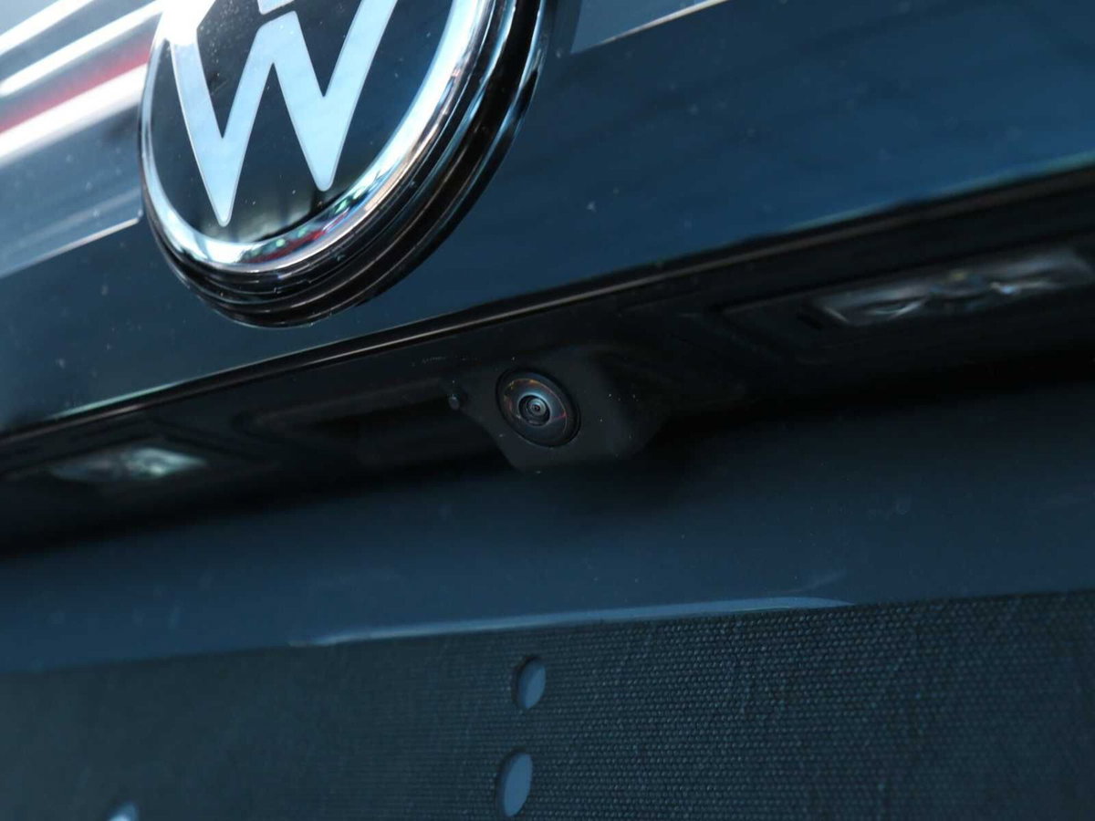 Volkswagen Tiguan 1.5 etsi Elegance 150cv dsg (13)