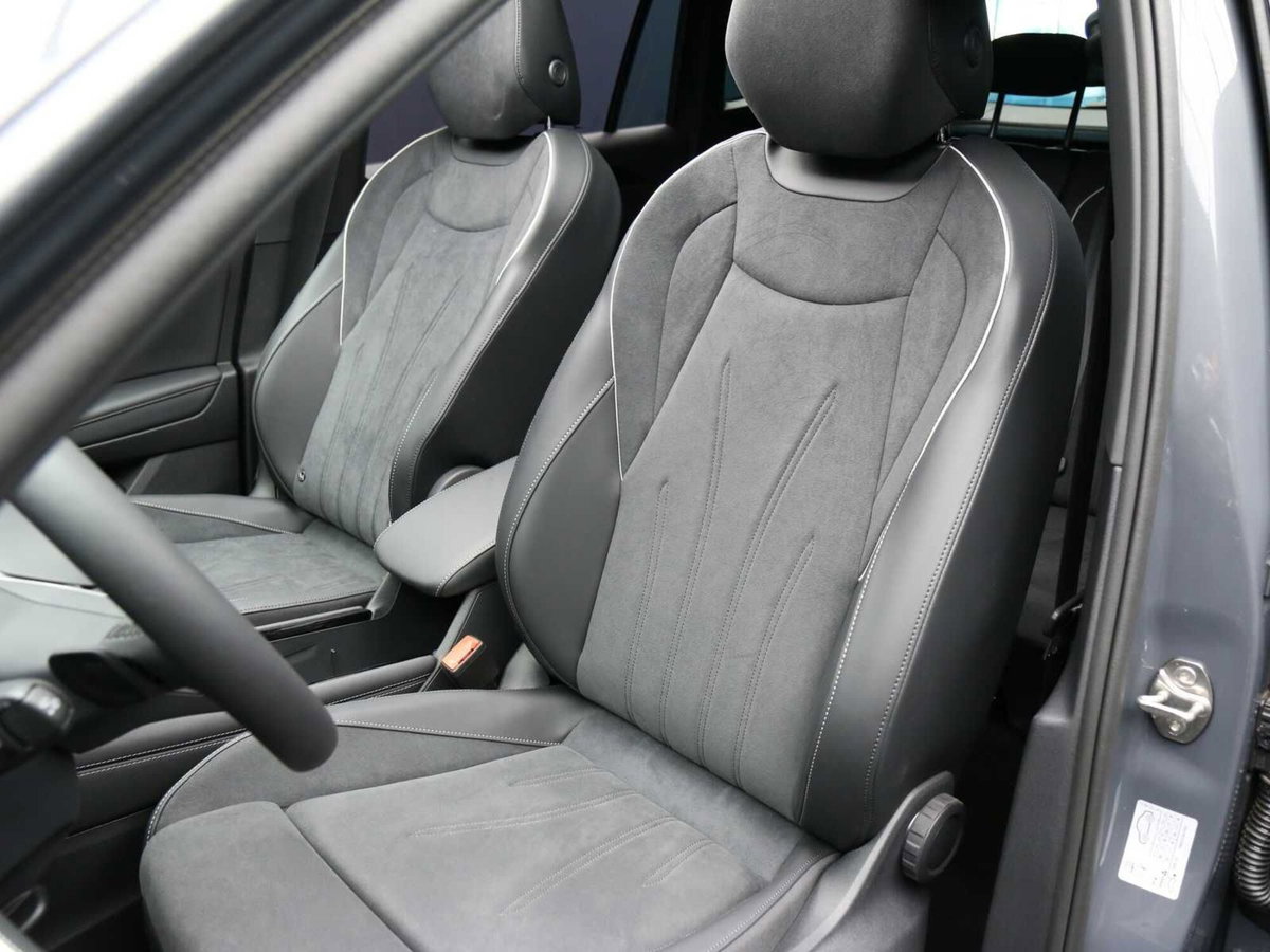 Volkswagen Tiguan 1.5 etsi Elegance 150cv dsg (15)