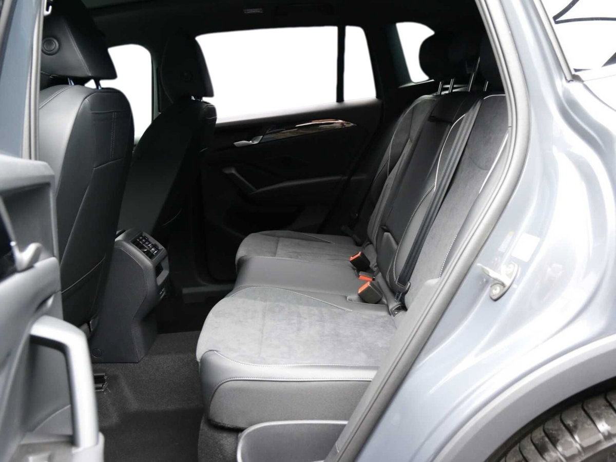 Volkswagen Tiguan 1.5 etsi Elegance 150cv dsg (20)