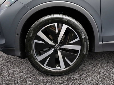 Volkswagen Tiguan 1.5 etsi Elegance 150cv dsg (6)