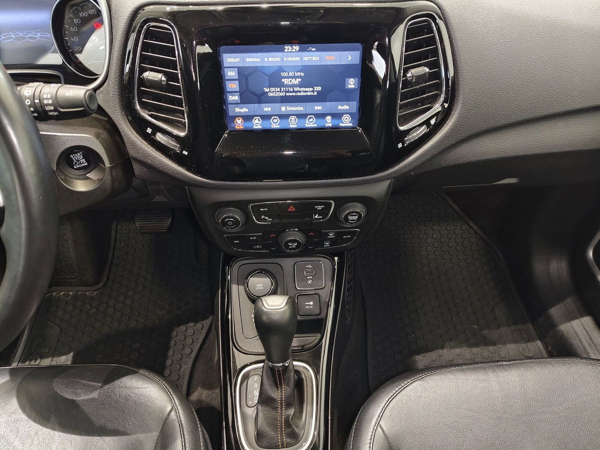 Jeep Compass 2.0 Multijet II aut. 4WD Limited (16)