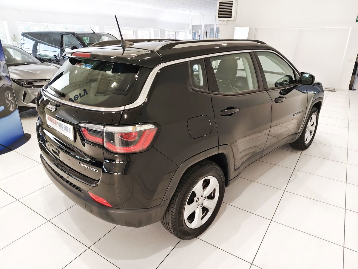Jeep Compass 2.0 Multijet II aut. 4WD Limited (3)