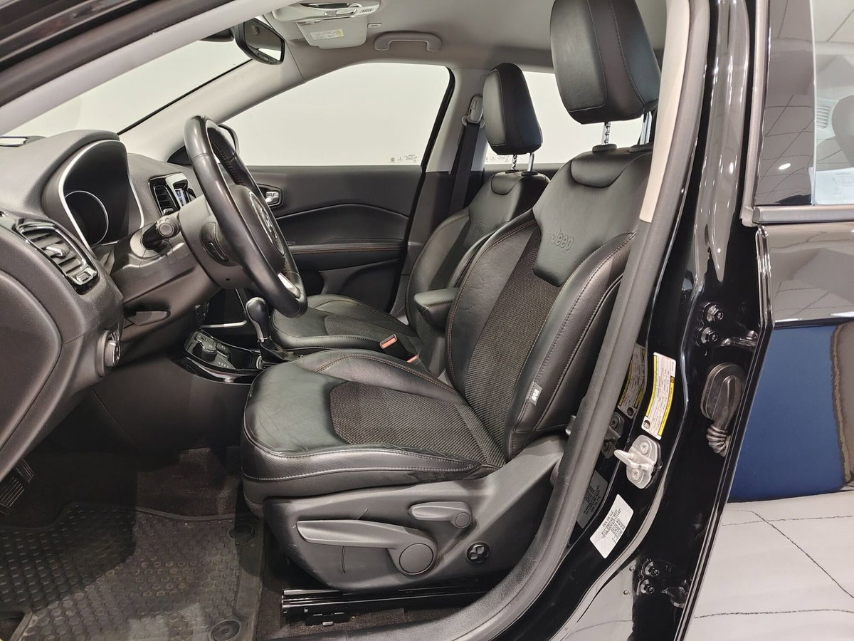 Jeep Compass 2.0 Multijet II aut. 4WD Limited (9)
