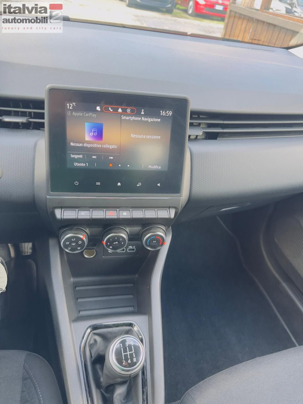Renault Clio SCe 65 CV 5 porte Life (3)