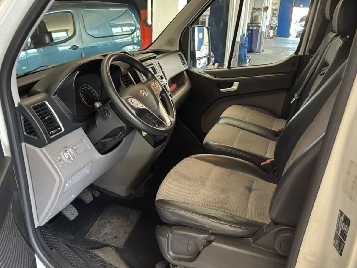 Hyundai H350 Furgone 2.5 CRDI RWD PM-TN Furgone Classic M (11)