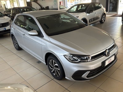 Volkswagen Polo 1.0 EVO (7)
