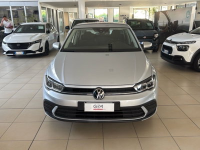 Volkswagen Polo 1.0 EVO (8)