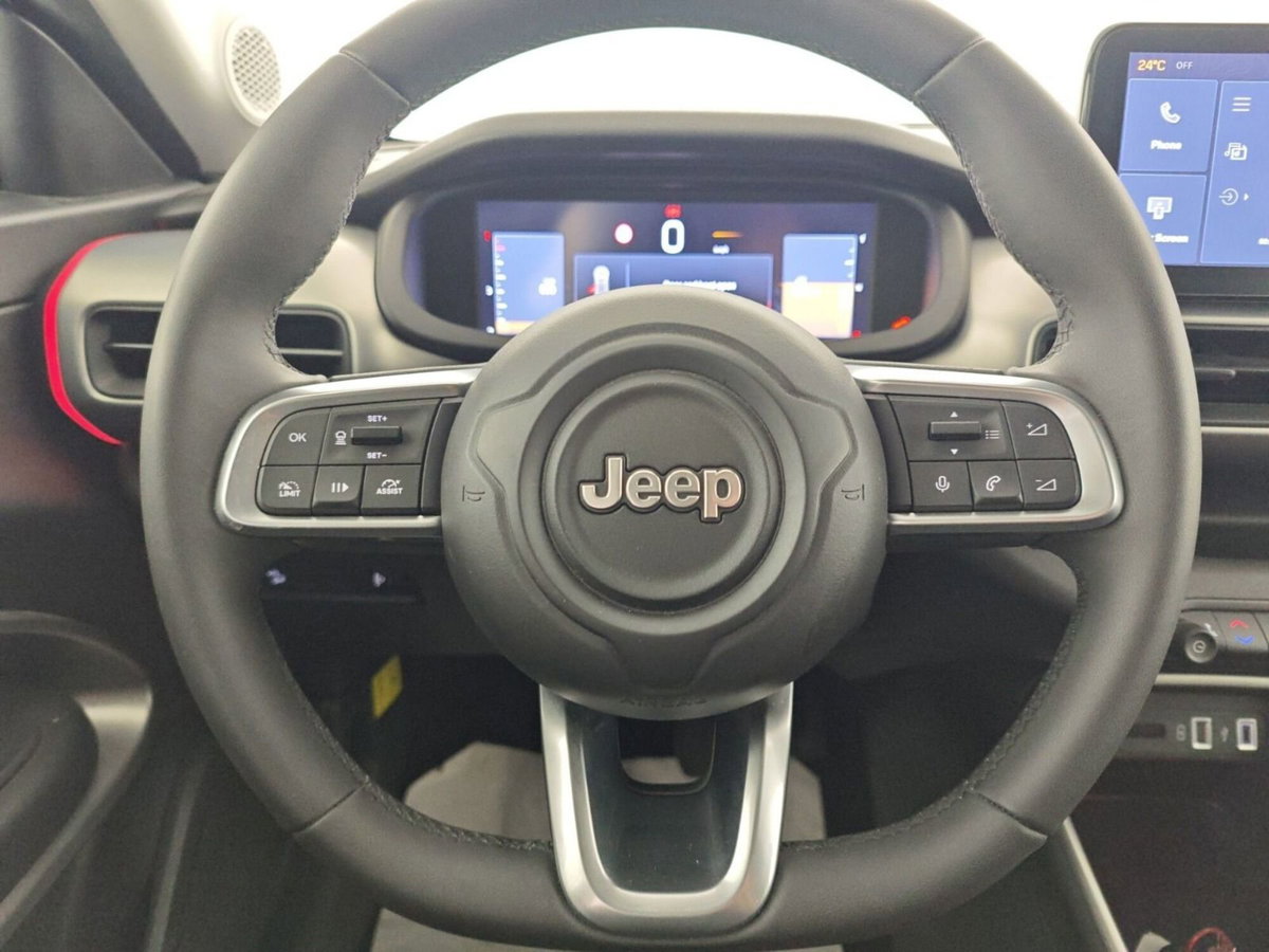 Jeep Avenger 1.2 turbo e-hybrid mhev Summit fwd 110cv edct6 (10)