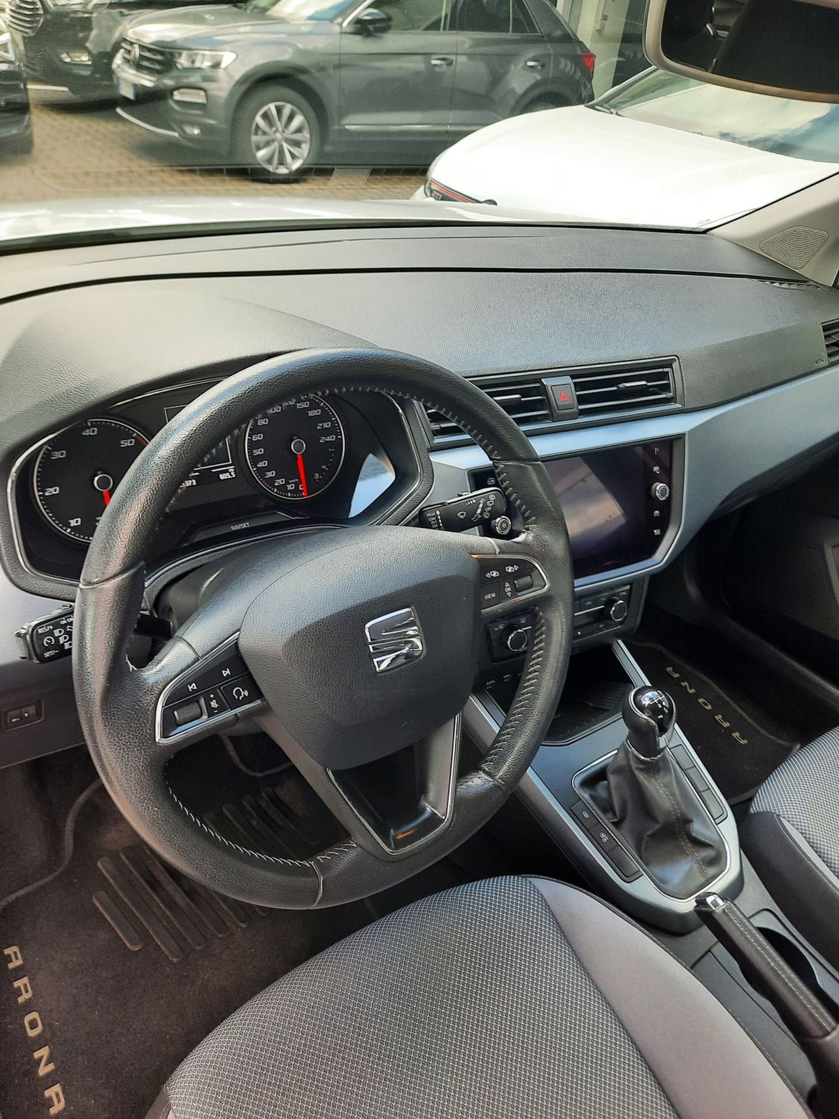 SEAT Arona 1.6 TDI 95 CV DSG Style (8)