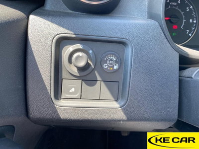Dacia Duster 1.0 TCe 100 CV ECO-G 4x2 Prestige (15)