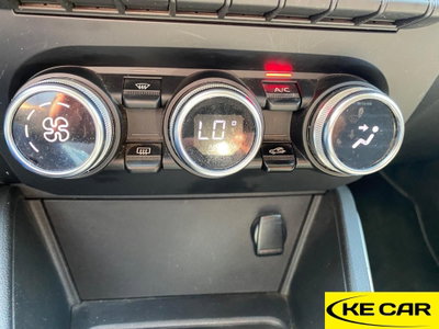 Dacia Duster 1.0 TCe 100 CV ECO-G 4x2 Prestige (17)