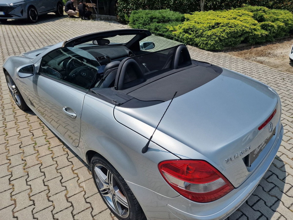 Mercedes-Benz SLK 200 Kompressor cat Sport (9)