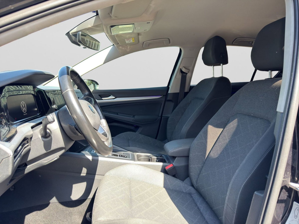 Volkswagen Golf 1.5 eTSI 130 CV EVO ACT DSG Life (9)