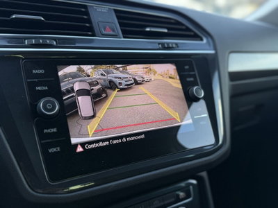 Volkswagen Tiguan 2.0 tdi R-Line 150cv dsg (13)
