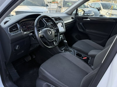 Volkswagen Tiguan 2.0 tdi R-Line 150cv dsg (9)