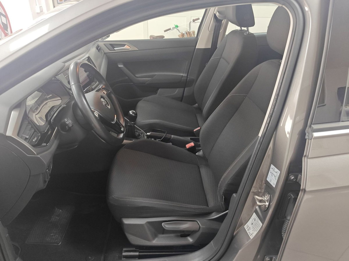 Volkswagen Polo 1.6 TDI 5p. Comfortline BlueMotion Technology (18)