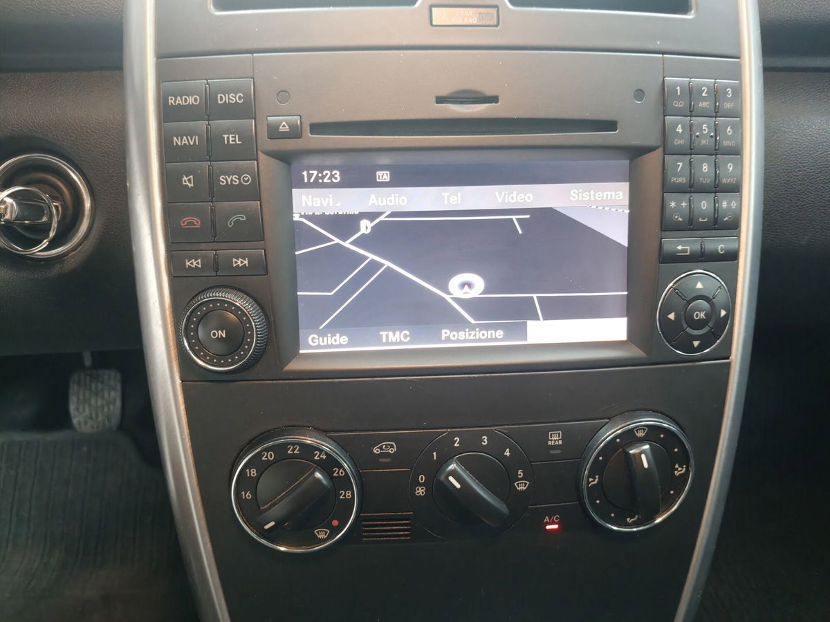 Mercedes-Benz Classe A 180 CDI Executive (14)