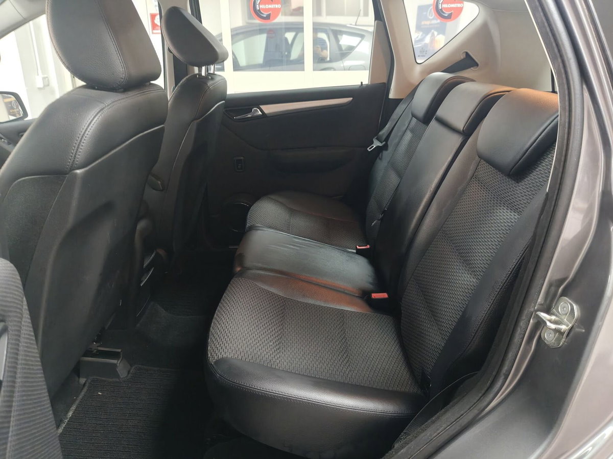 Mercedes-Benz Classe A 180 CDI Executive (20)
