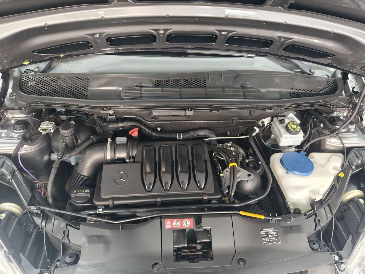Mercedes-Benz Classe A 180 CDI Executive (6)