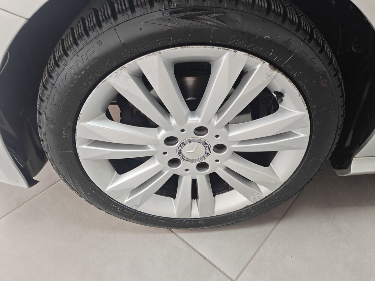 Mercedes-Benz Classe B 180 CDI Executive (16)