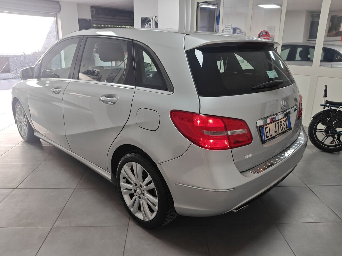Mercedes-Benz Classe B 180 CDI Executive (20)