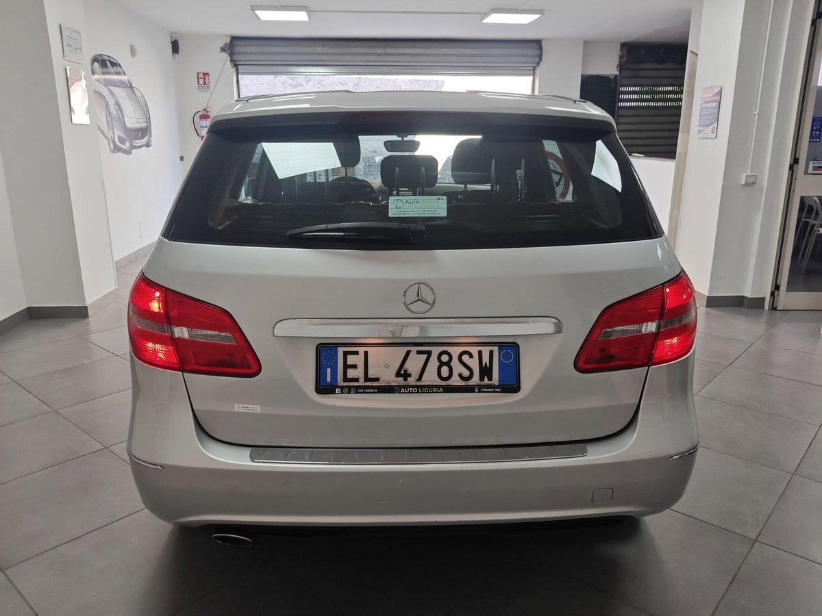Mercedes-Benz Classe B 180 CDI Executive (4)
