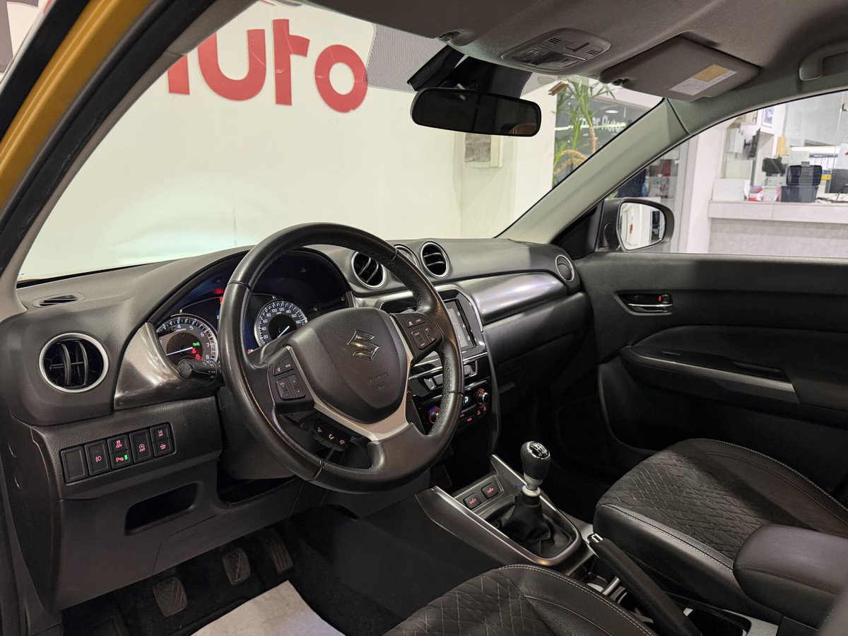 Suzuki Vitara 1.4h Top 2wd (13)