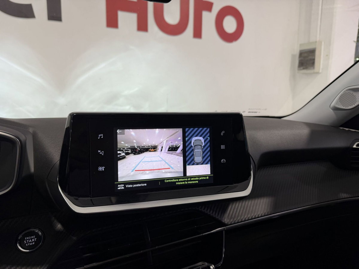 Peugeot 2008 PureTech 100 S&S Allure Navi Pack (15)