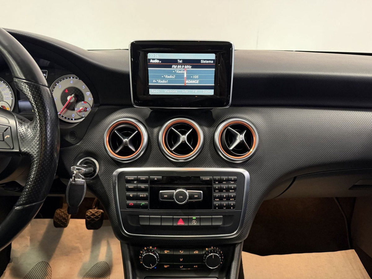 Mercedes-Benz Classe A 180 CDI Sport (12)